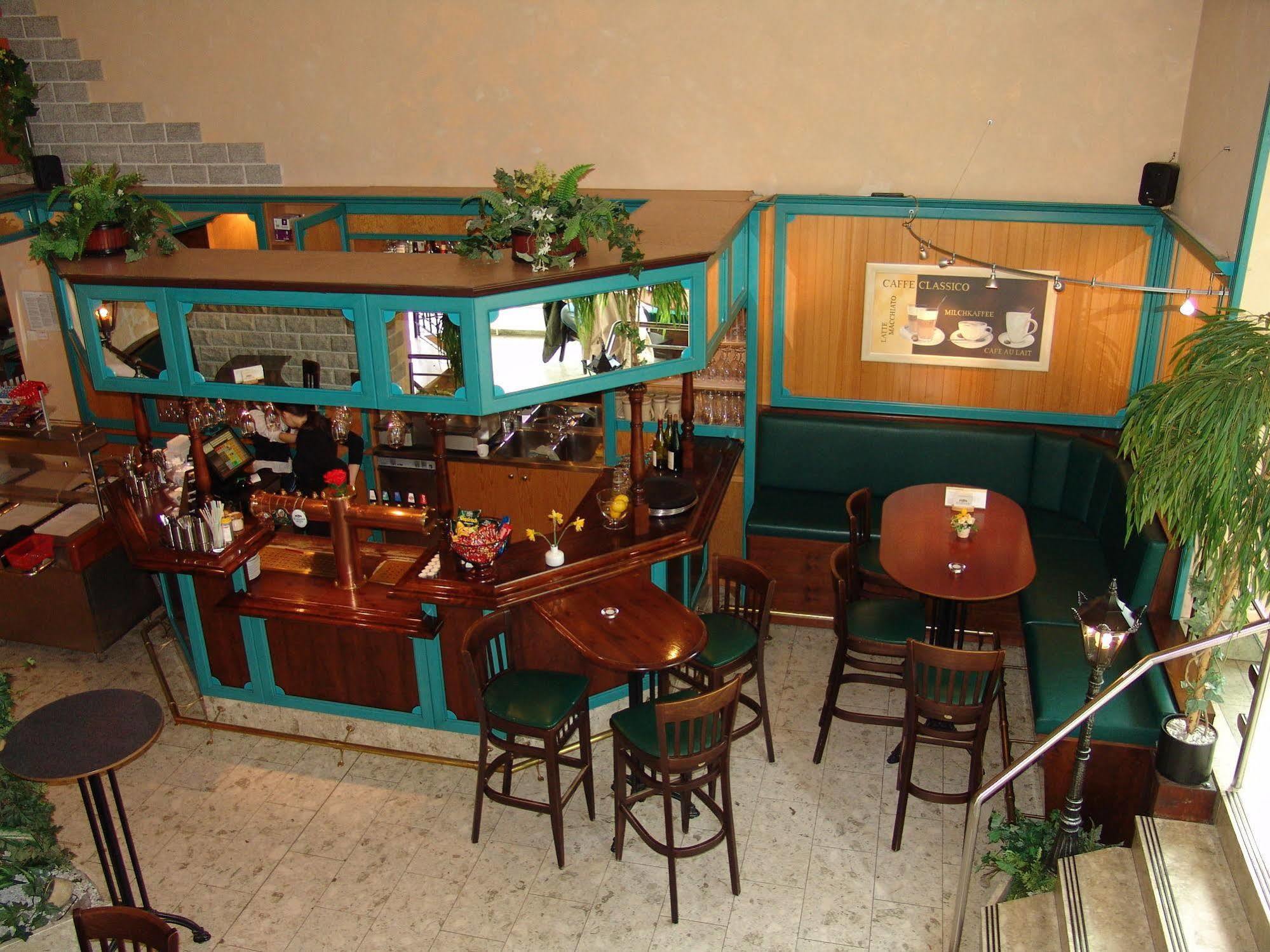 Jugendgaestehaus St.-Michaels-Heim เบอร์ลิน ภายนอก รูปภาพ